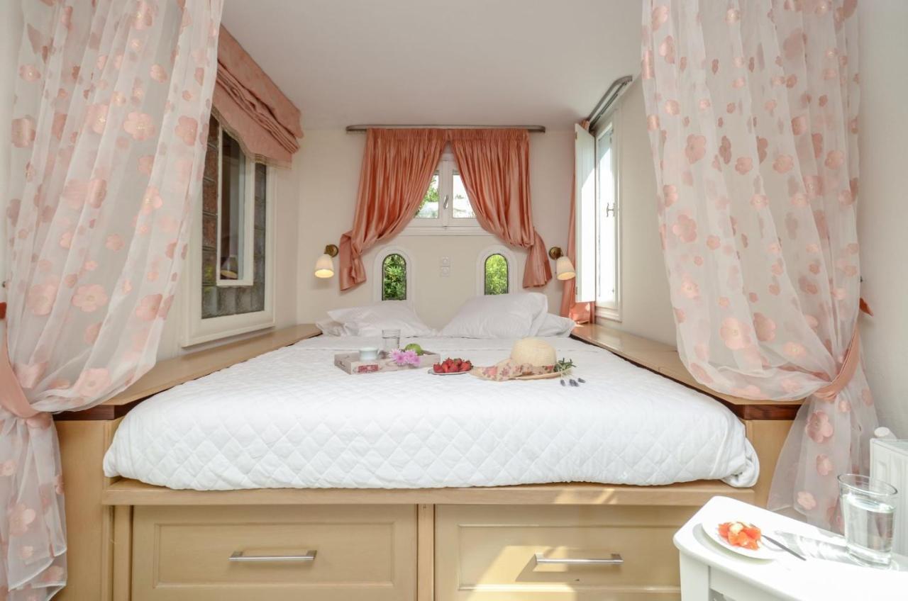 Katerinas Villa Agia Anna  Luaran gambar